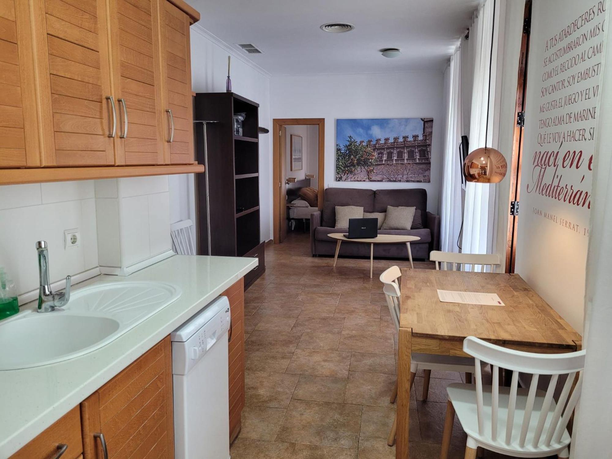 Living Valencia Apartments - Merced المظهر الخارجي الصورة