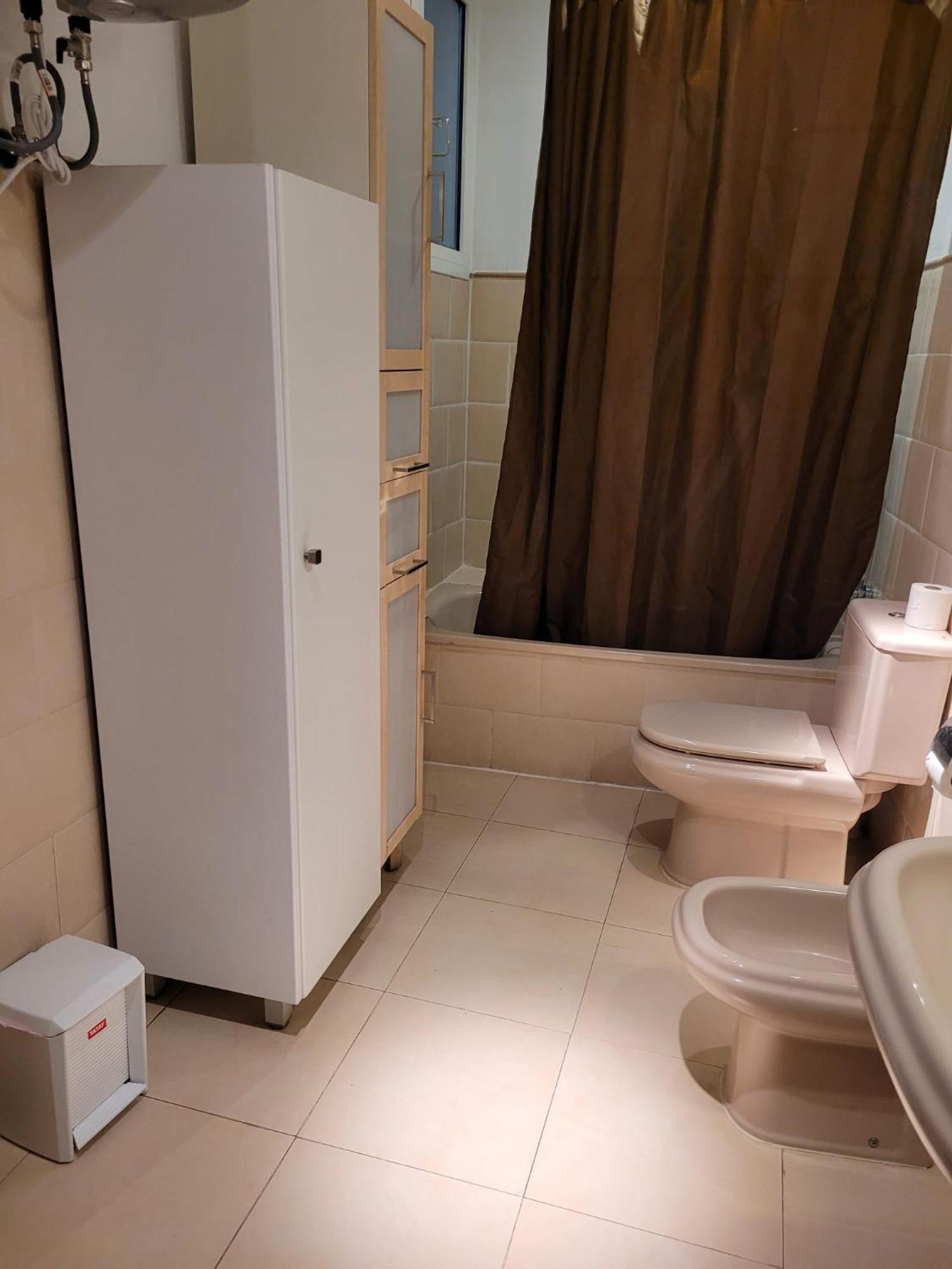 Living Valencia Apartments - Merced المظهر الخارجي الصورة
