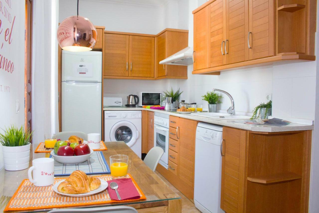 Living Valencia Apartments - Merced المظهر الخارجي الصورة