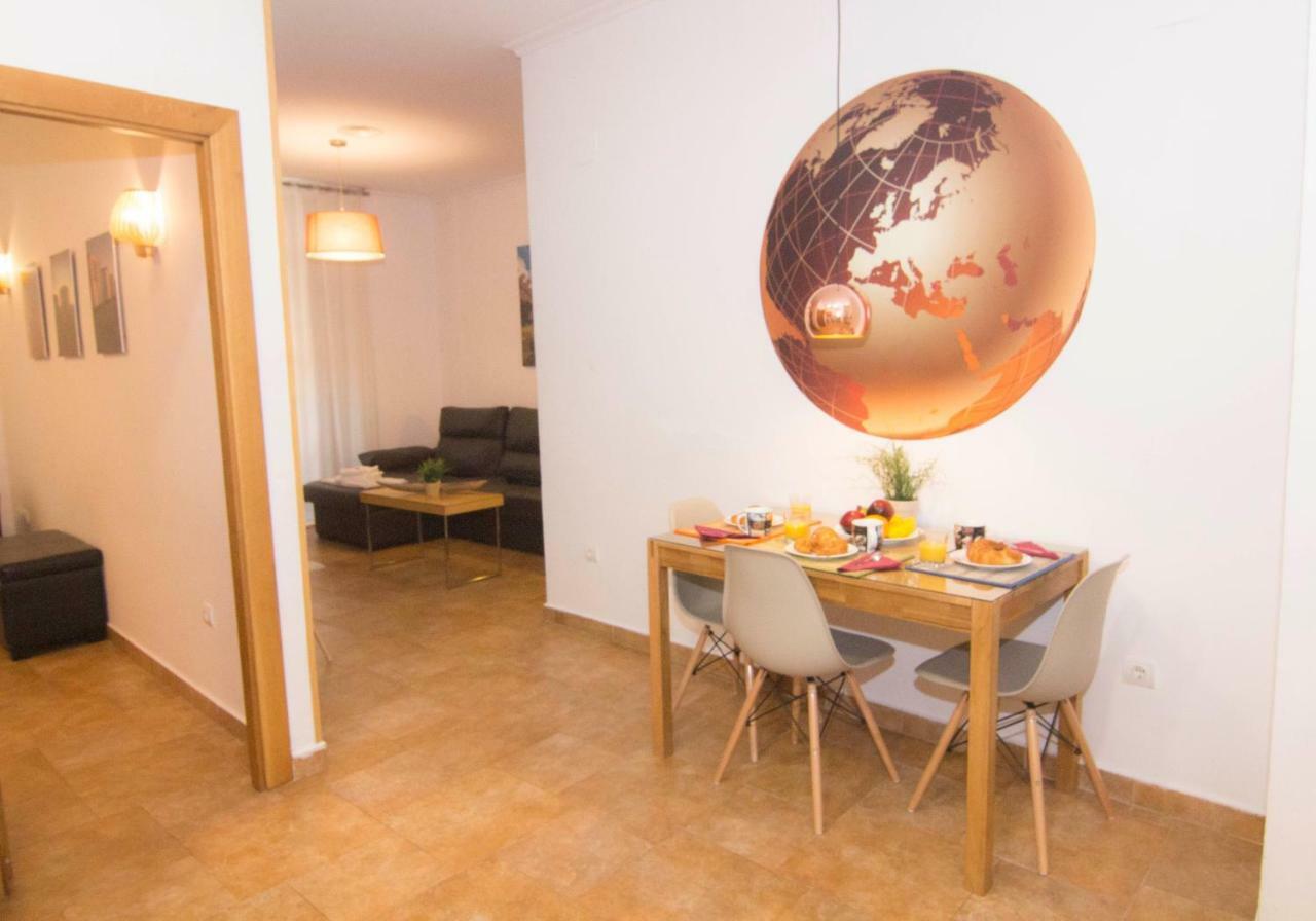 Living Valencia Apartments - Merced المظهر الخارجي الصورة
